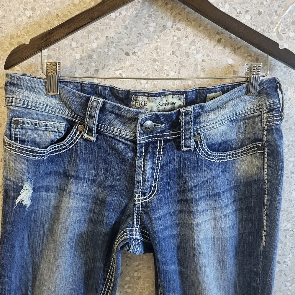 BKE, Women's Sabrina Flare Leg Denim, Distressed,‎ Stretch, Size 30R